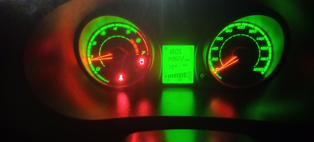 Продам Калину Кросс 2017 г.в. в отличном состоянии