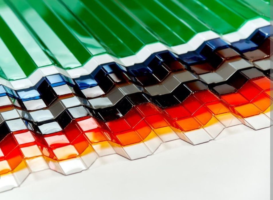 Поликарбонат монолитный(профилированный и плоский), сотовый (от 4мм )