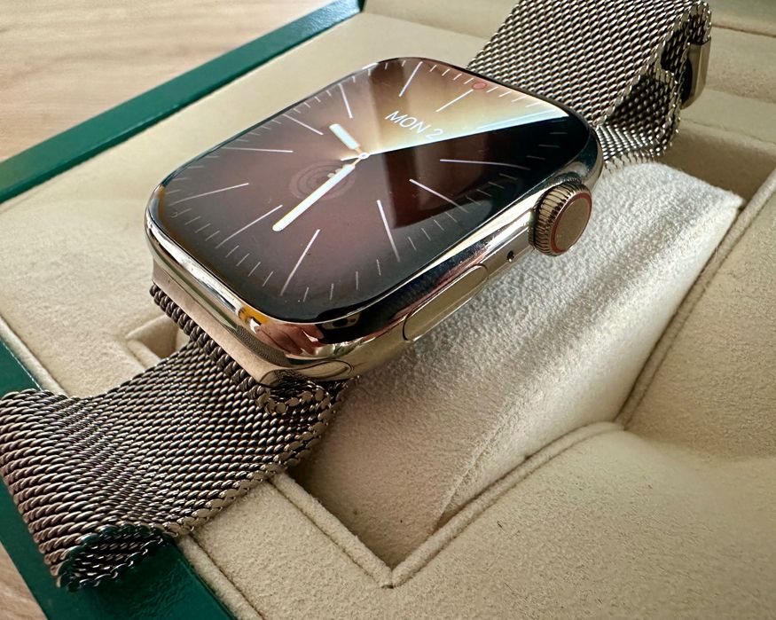 Apple Watch seria 7, 45mm, gold stainless steel