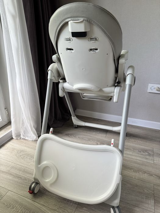 Стульчик для кормления Peg perego
