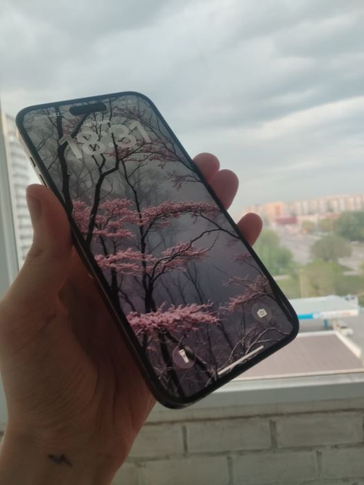 Продам айфон 14 PRO MAX