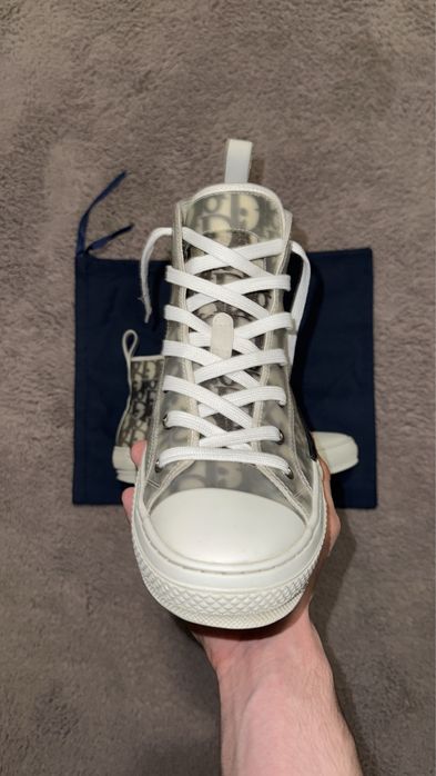 Vand Dior B23 ( mesaj doar pe WHATSAPP )