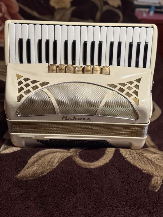 Acordeon Hohner Lucia III P