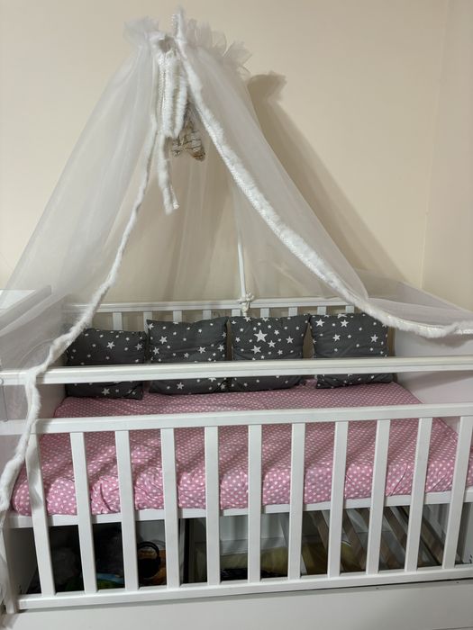 Манеж кроватка.