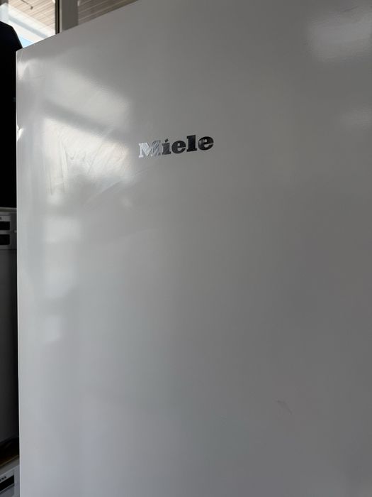 Фризер MIELE No Frost
