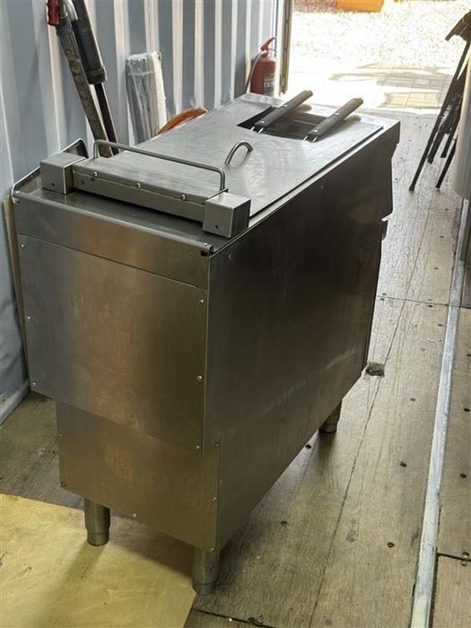 Фритюрница промышленная