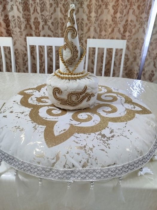 Сырға салуға арналған набор