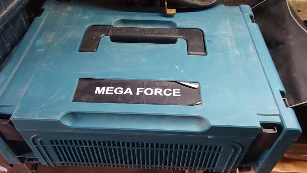 Продам 5 в 1 новый набор