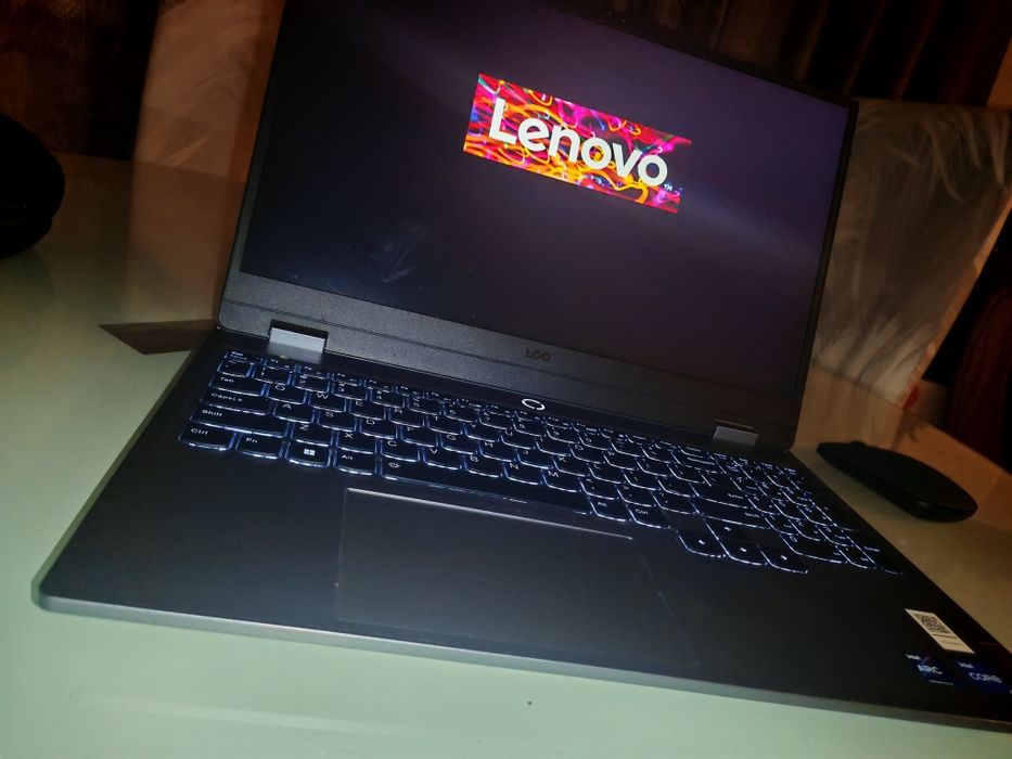 Laptop Lenovo LOQ Generație Nouă