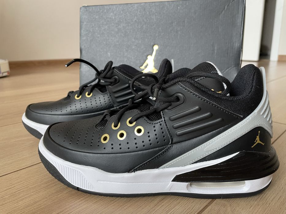 Nike Jordan max aura 5 оригинални
