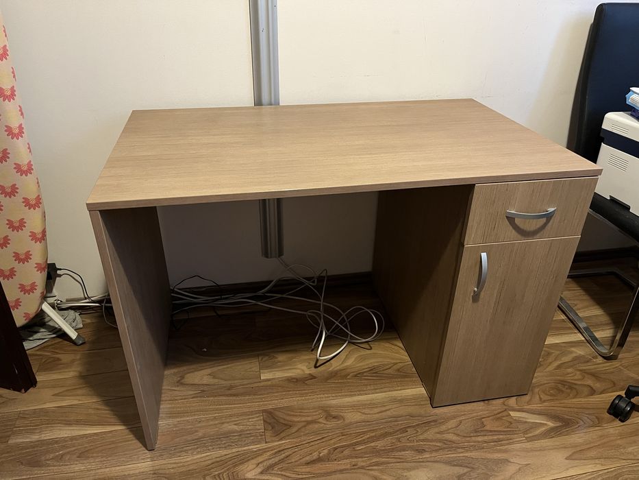 Dormitor copil/adolescent, dulap, pat, noptiera si birou