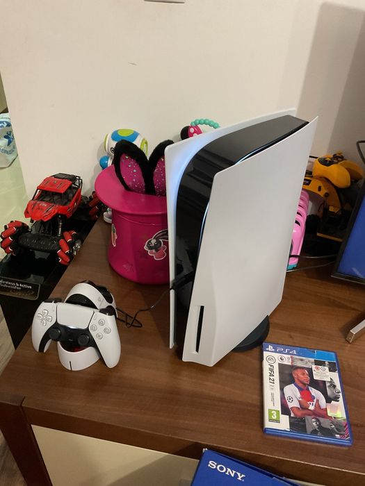 Consola Sony Ps5 Disc impecabil joc Fifa Playstation5