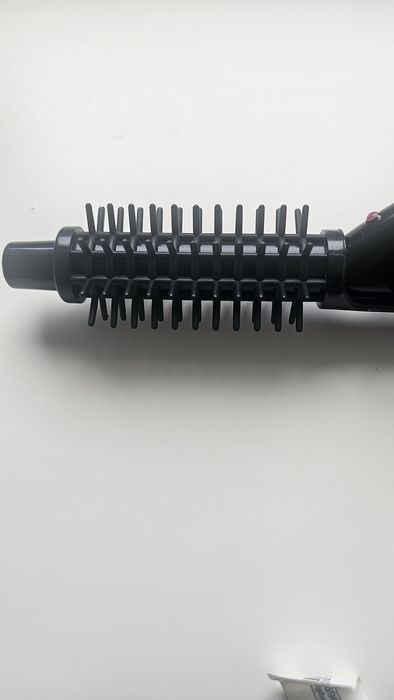 Ondulator de păr UK – 30 lei/bucată