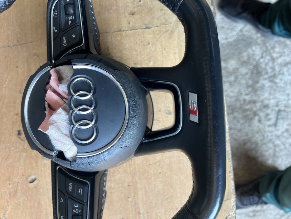 Оригинален волан за Ауди Audi A4 A5 Q5 A6 8w0419091 рязан Sline