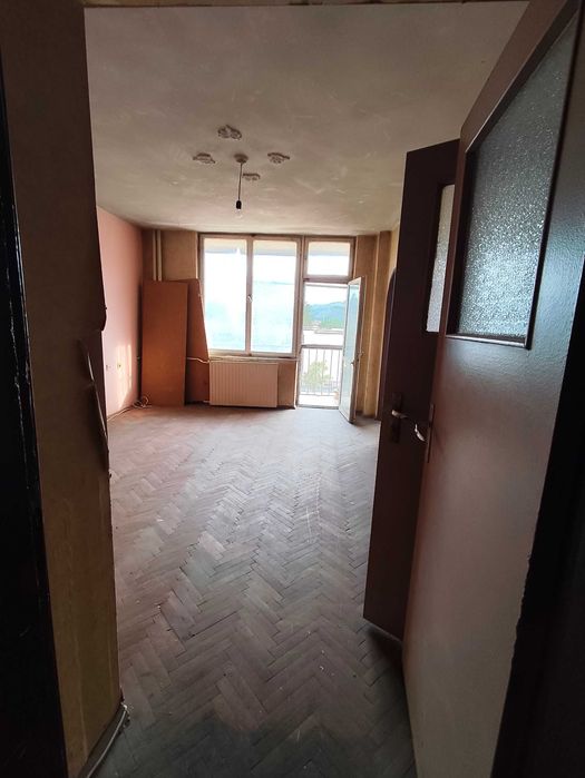 Продава се Тристаен апартамент в Роман - 98 кв.м за 354 €/кв.м - Снимка #5