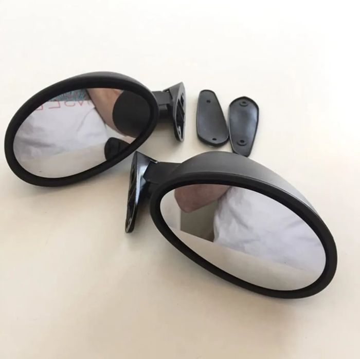 Set 2 oglinz stil  California i retro auto universale