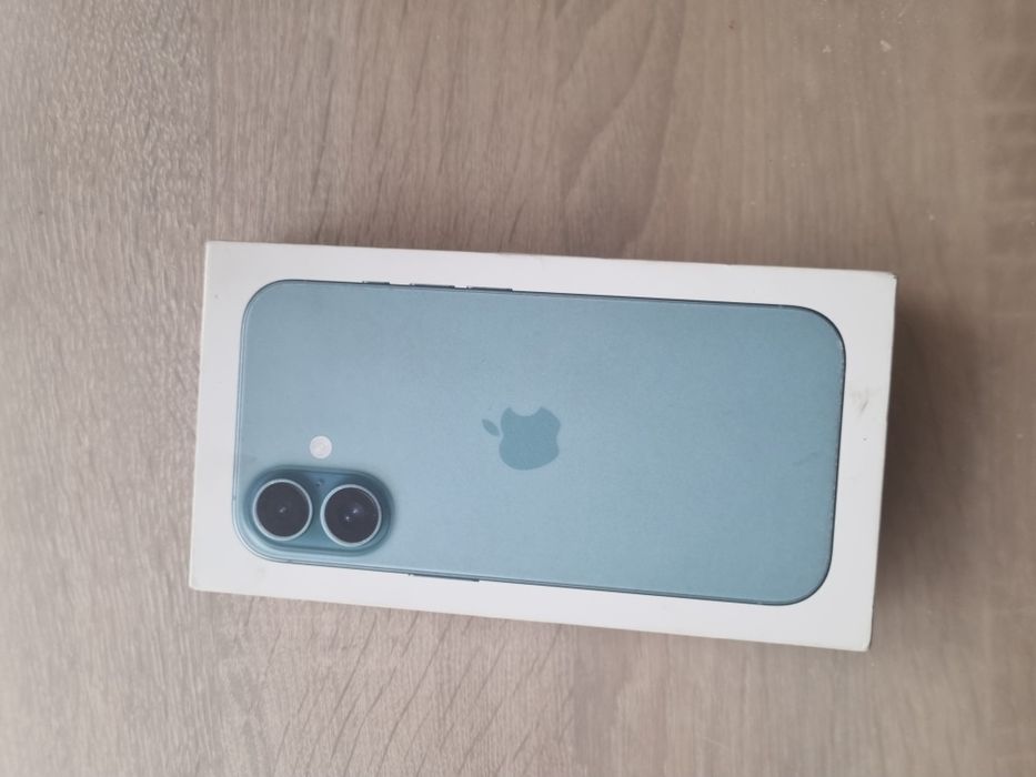 Iphone 16 89% Бирюзовый