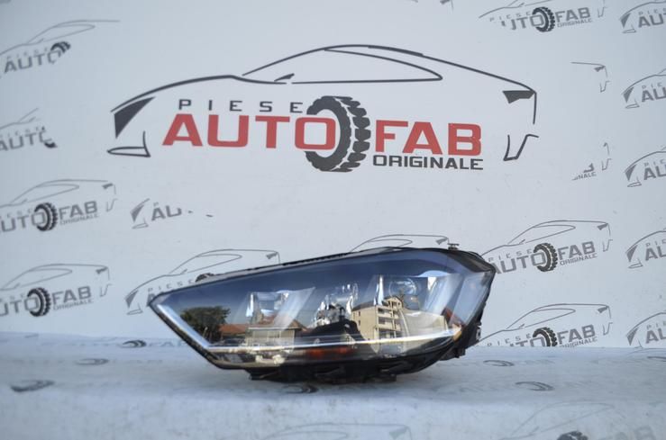 Far stanga Volkswagen Golf 7 Sportsvan Bixenon LED COD 517 941 033 B a