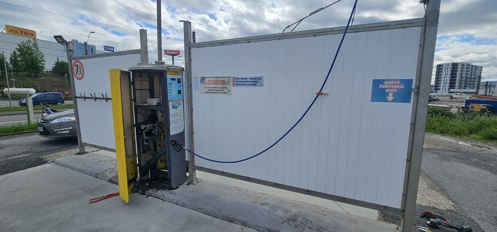 Vând 3 piste monobloc self-service – spălătorie auto