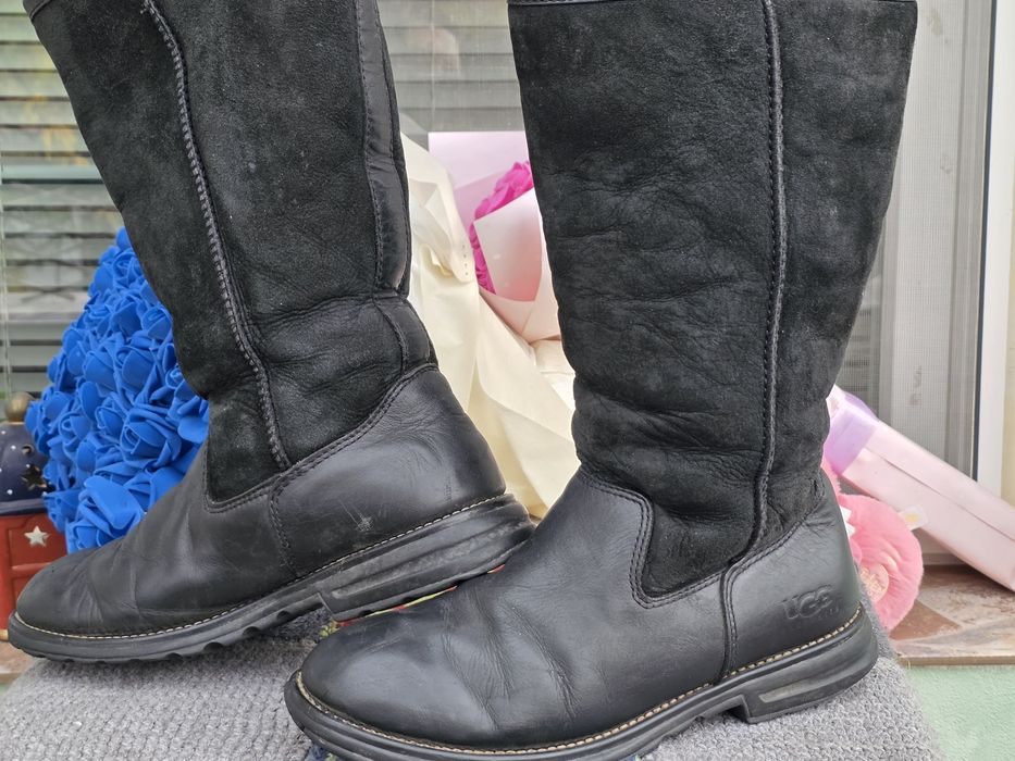 UGG ботуши естествена кожа N40