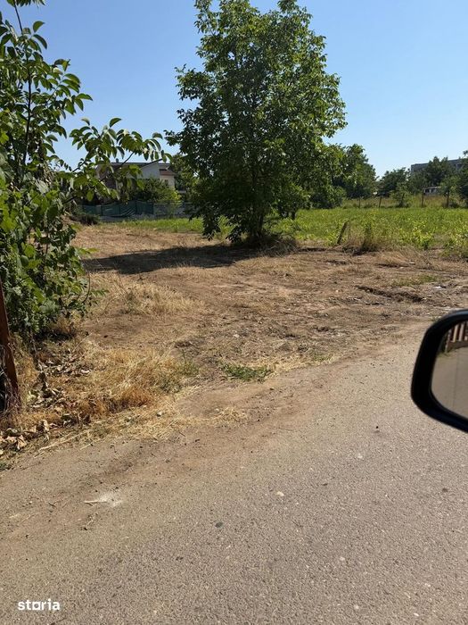 Teren Intravilan 1.000mp/ Toate Utilitatile/ Autobuz Campus Fermei