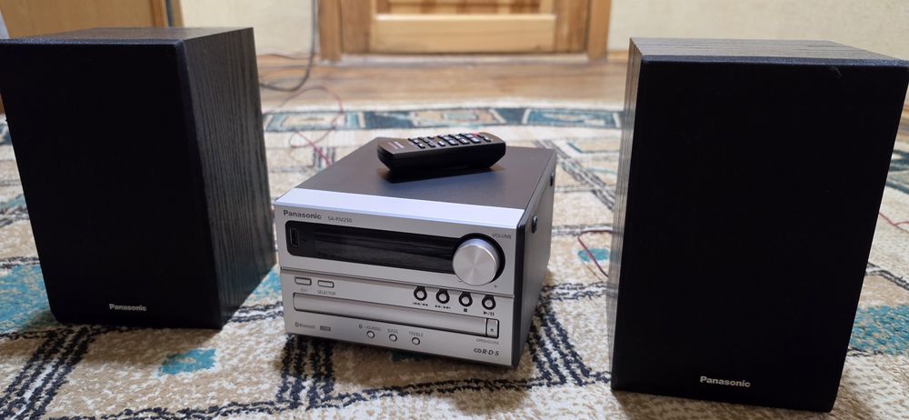 Panasonic,  Mp3,  Cd, Bluetooth,  radio