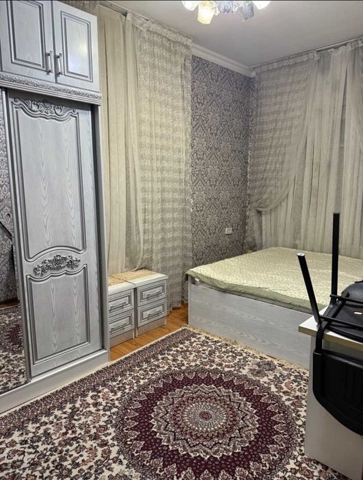 Продаётся дом возле ТЦ Самарканд дарвоза