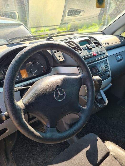 Mercedes vito 3.0 V6  autoutilitara cu 5 locuri motor cu 118000 km