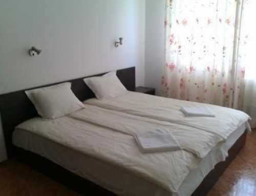 Дава се под наем Двустаен апартамент в София, Симеоново - 95 кв.м за 400 € - Снимка #2