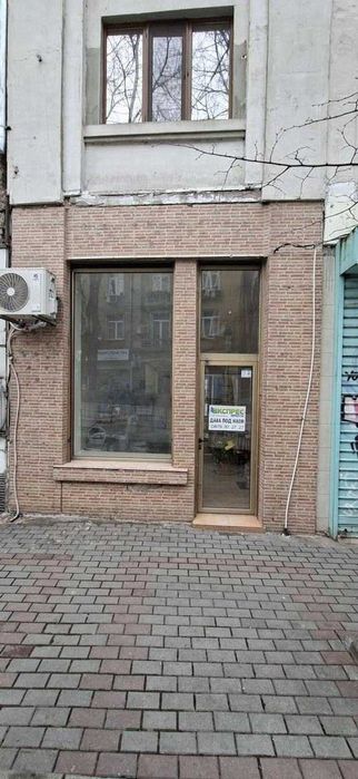 Давам магазин под наем на улица Шипка