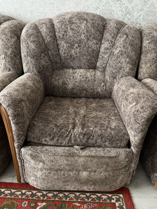 Мини диван и большой