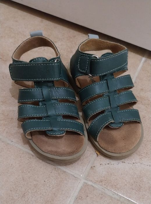 Детски кожени сандали 24