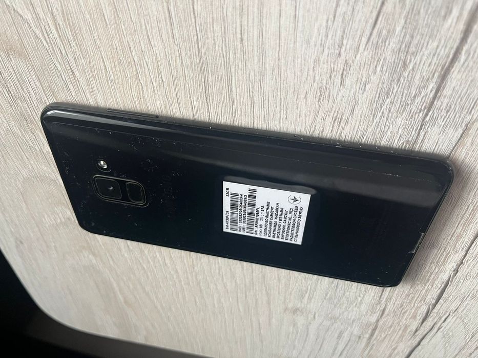 Продам смартфон samsung