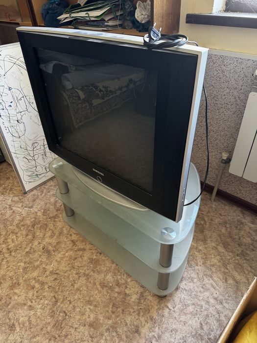 Телевизор самсунг