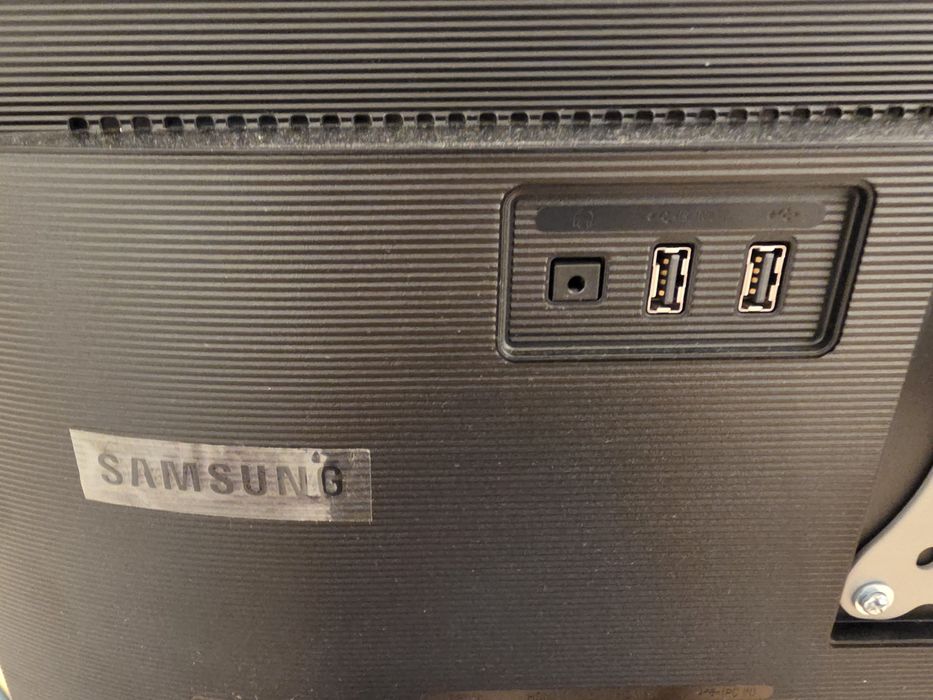 Monitor Samsung 27 inchi full HD ca nou