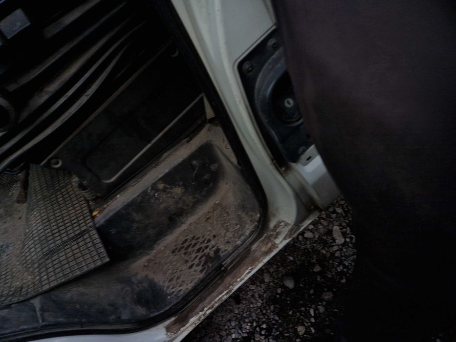 Iveco deily самосвал с кран