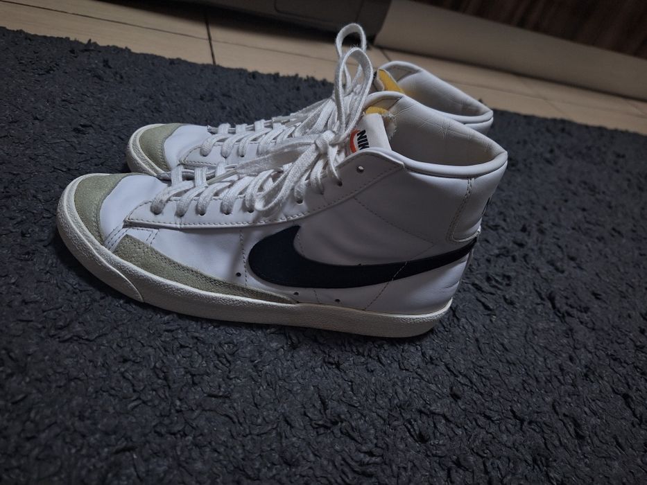 Adidași Nike Blazer
