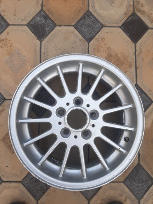 Продам диски BMW  R16 оригенал