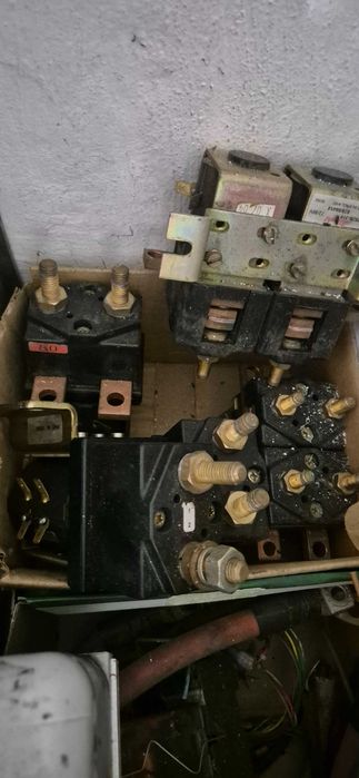 Contactori current continu 24 48 80v