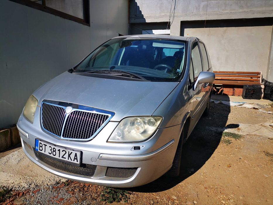 Lancia phedra 2.2hdi