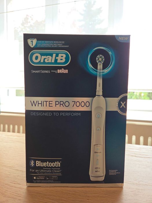Periuță de dinți *Premium* - Model Braun Oral-B Pro 7000 Smart Series White Bluetooth - Cutie Sigilată