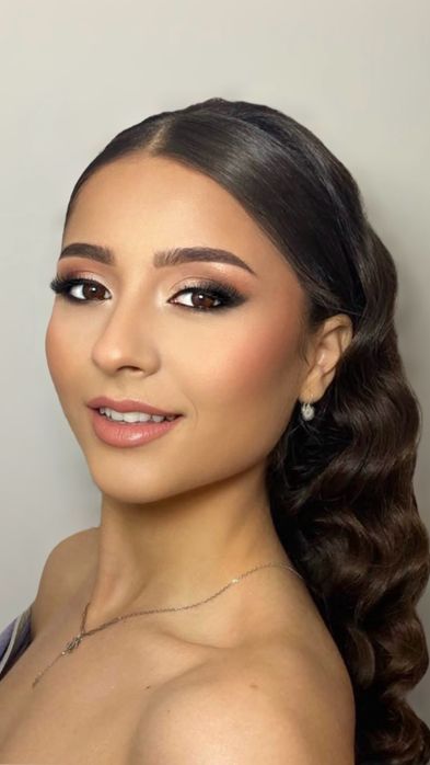 Make up de zi, seara si de mireasa in zona Drumul taberei sector 6