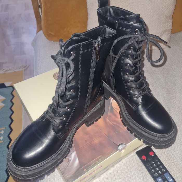 Ботинки женские оснние