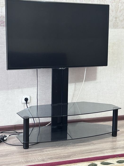 Подставка под телевизор б/у