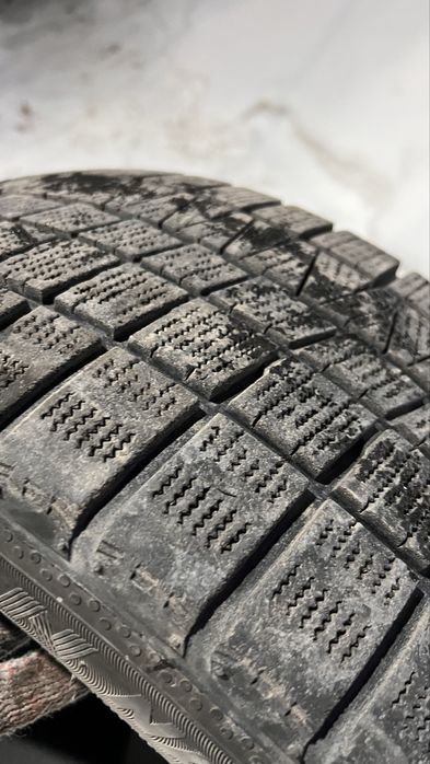 245/45/18 зима без шипы