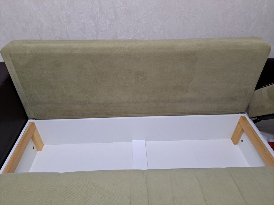 Продам угловой диван