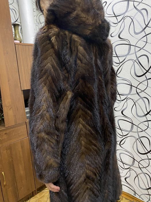 Норковая шуба с капюшоном
