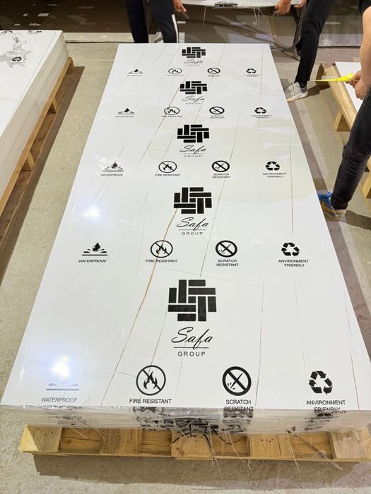 Гибкий мрамор,лувер панели,латунные молдинги!