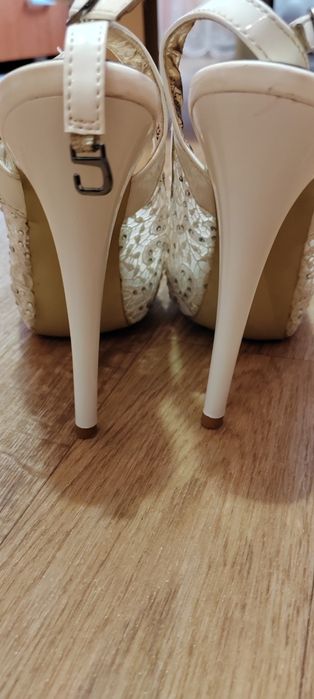 Босоножки свадебные 38р