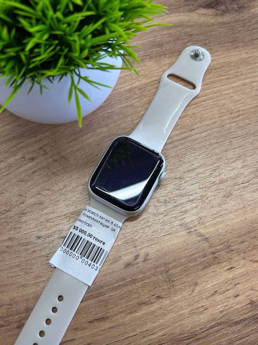 Apple Watch Series 8 45mm Комплектация:БК
